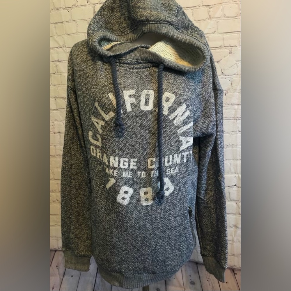 Techstyle - Blue Hooded Sweater
